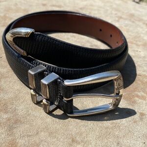 Johnston & Murphy textured leather belt with silver tone hardware size 34